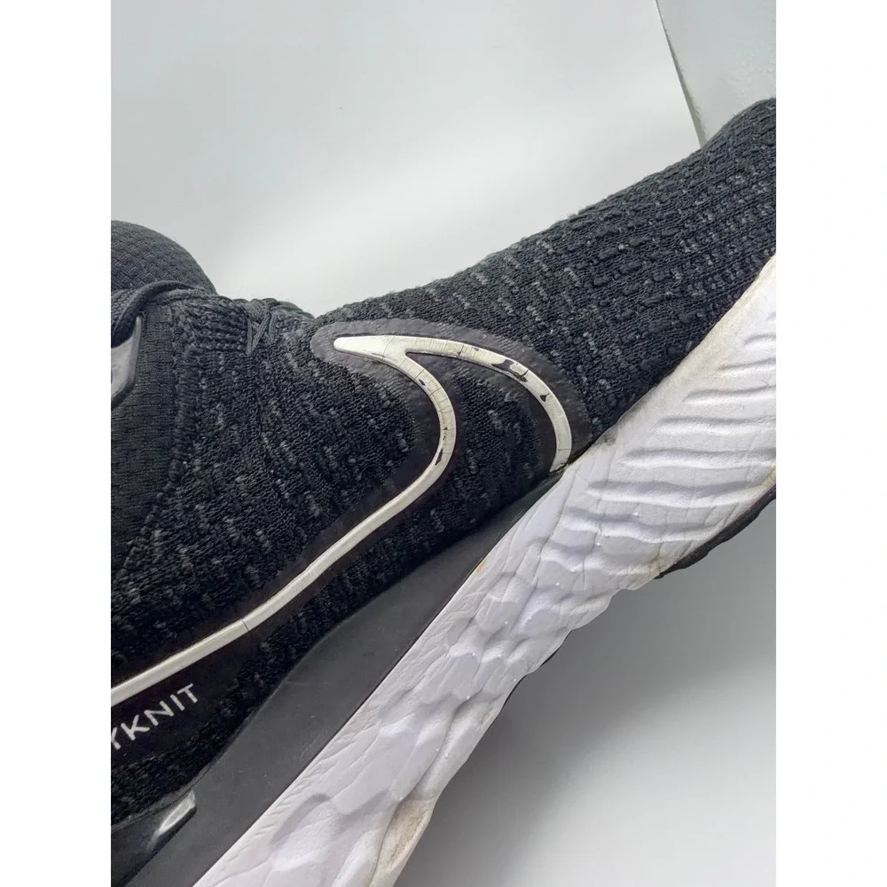 Nike React Infinity Run Flyknit 3 Mens 11 Black White Good DH5392-001 Running